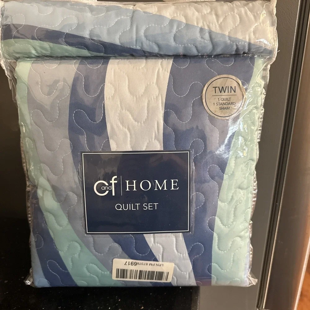 Sea Waves Blue White Quilt Set Twin Ocean Reversible Coastal Comforter Shams